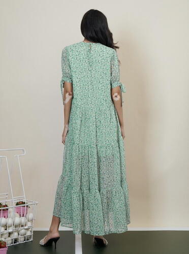 Rival Floral Tiered Maxi Dress