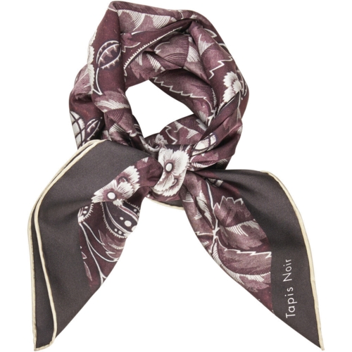 Classical Bordeaux Bloom