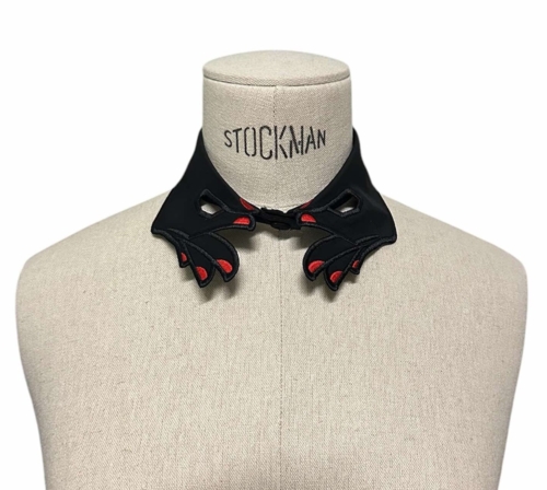 Collar hands, black