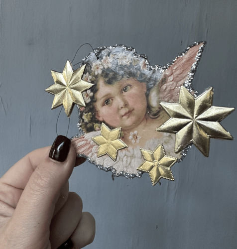 Engel med guldstjerner