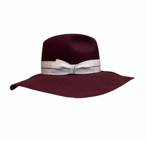 Bordeaux hat
